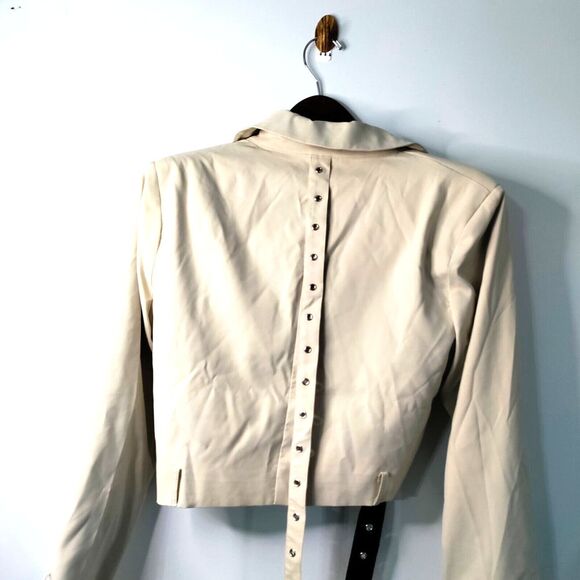 Akira Women M Taupe Crop Trench Jacket Black/Taupe Studded Straps NWT MSRP $80 - Picture 5 of 10